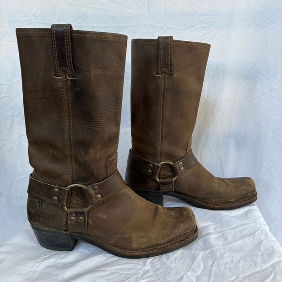 Frye Tall Leather Harness 12R Women’s Biker Boots in Smoke - Picture 3 of 14